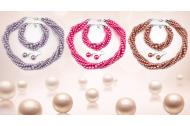 zľava Krásny perlový set náhrdelníku, náušníc a náramku