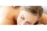 zľava HOT STONES- exkluzívna masáž lávovými kameňmi v Starom meste, pre relax a uvoľnenie celého tela